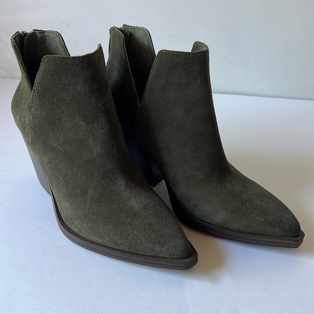 Vince Camito VC- Gigietta Ankle Boots Olive Booties New 6 M